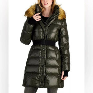 S13 New York Chalet Hooded Down Puffer